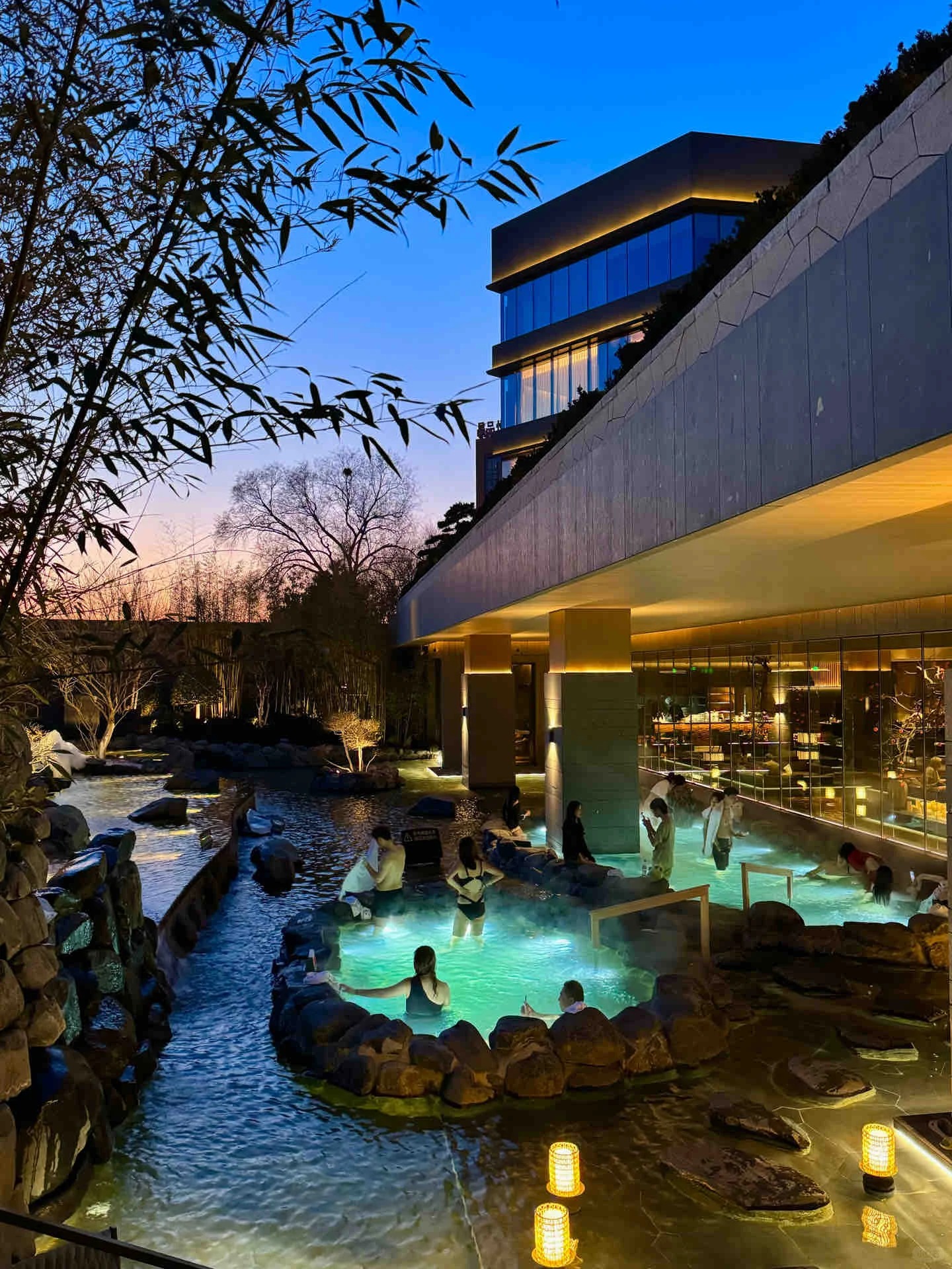 1772670269808032.jpg 大連的!大連的!能一邊看海一邊泡溫泉的地方_人間水蜜桃??_來自小紅書網頁版.jpg